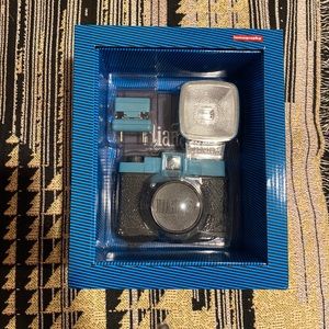 Lomography Diana F+ Film Camera and Flash (Teal/Black)